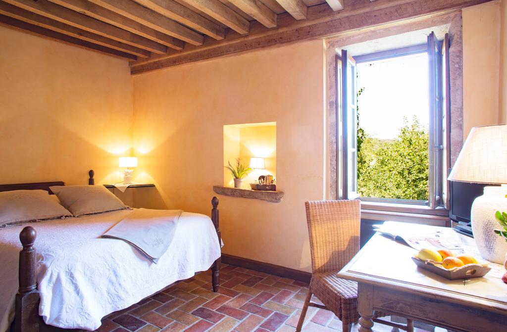 Le Hameau De Barboron Ξενοδοχείο Savigny-lès-Beaune Εξωτερικό φωτογραφία