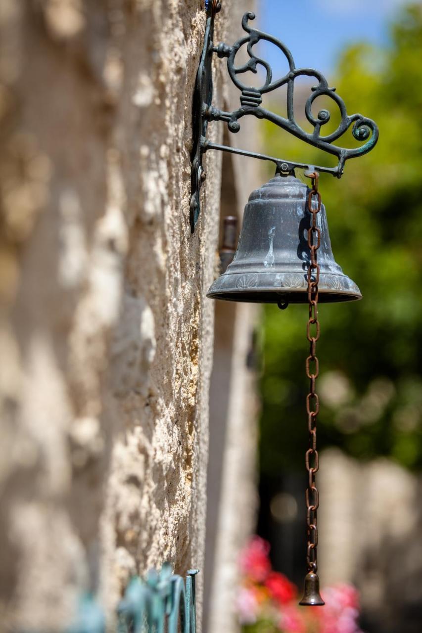 Le Hameau De Barboron Ξενοδοχείο Savigny-lès-Beaune Εξωτερικό φωτογραφία